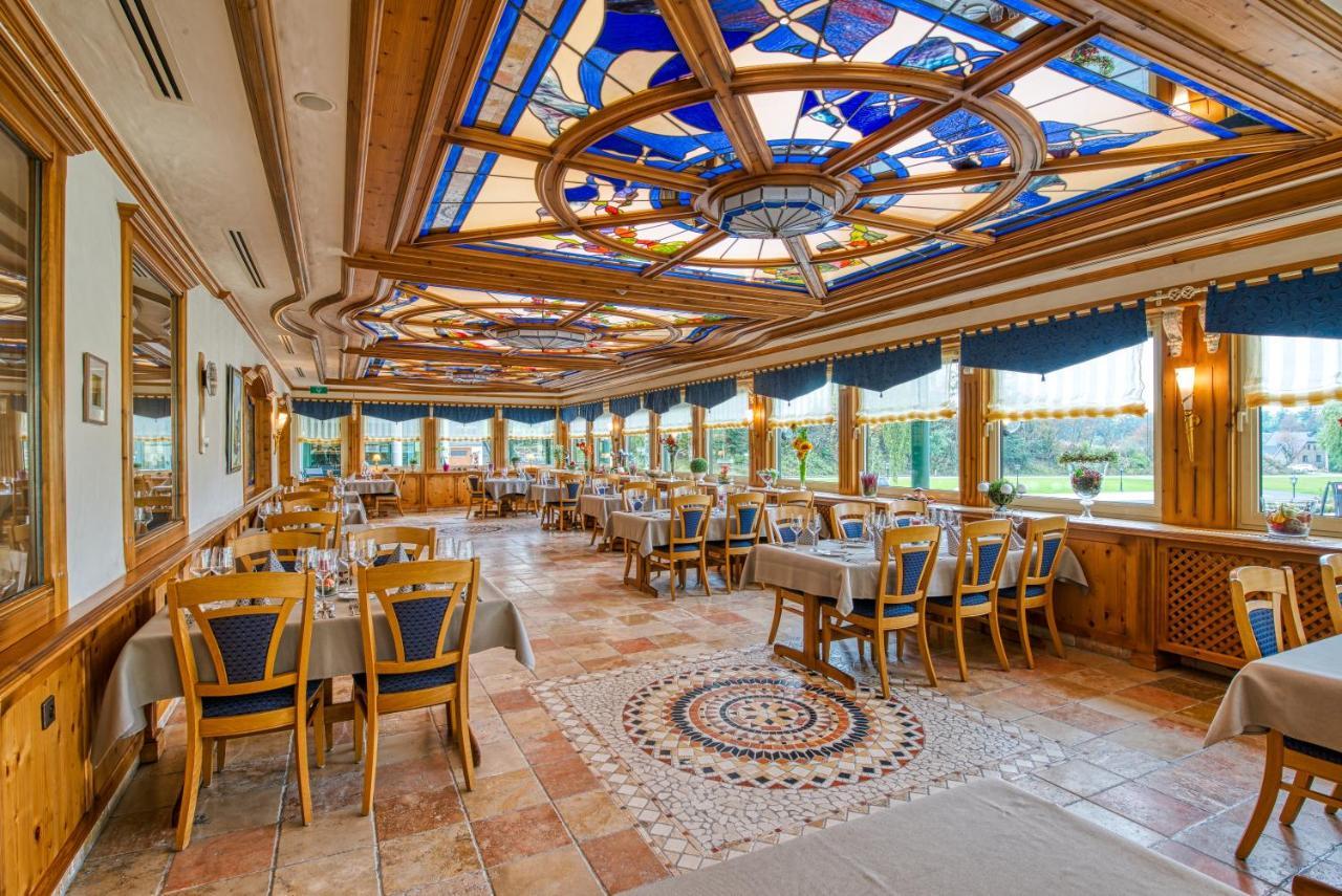 Hotel Haus Tiefenbach Бюллінген Екстер'єр фото