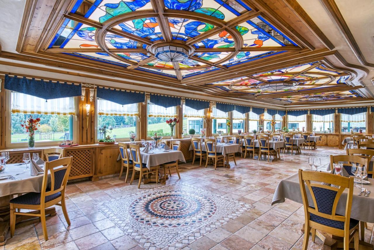 Hotel Haus Tiefenbach Бюллінген Екстер'єр фото