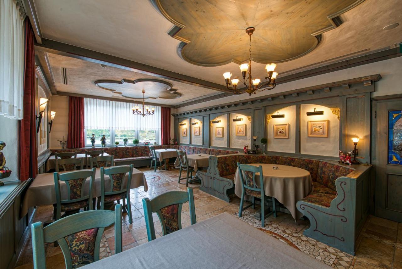 Hotel Haus Tiefenbach Бюллінген Екстер'єр фото