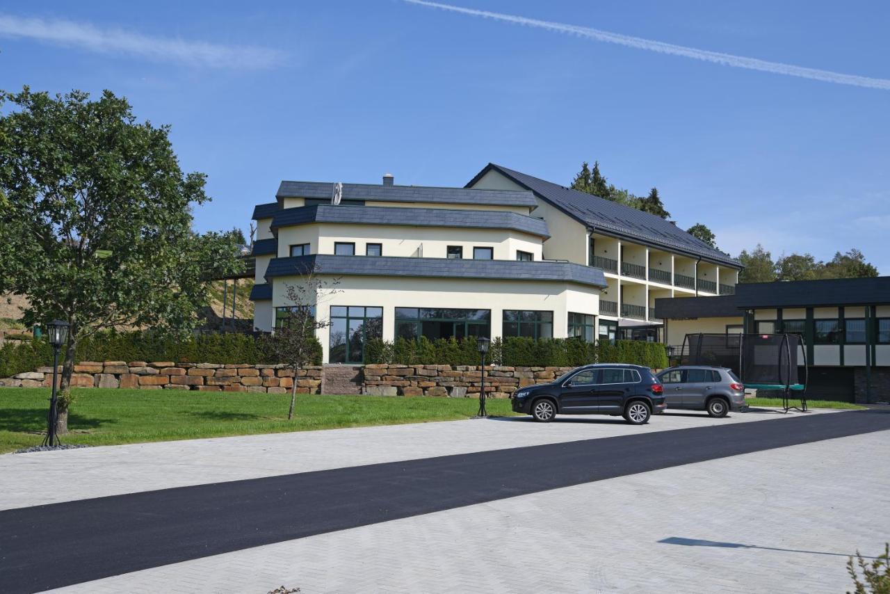 Hotel Haus Tiefenbach Бюллінген Екстер'єр фото