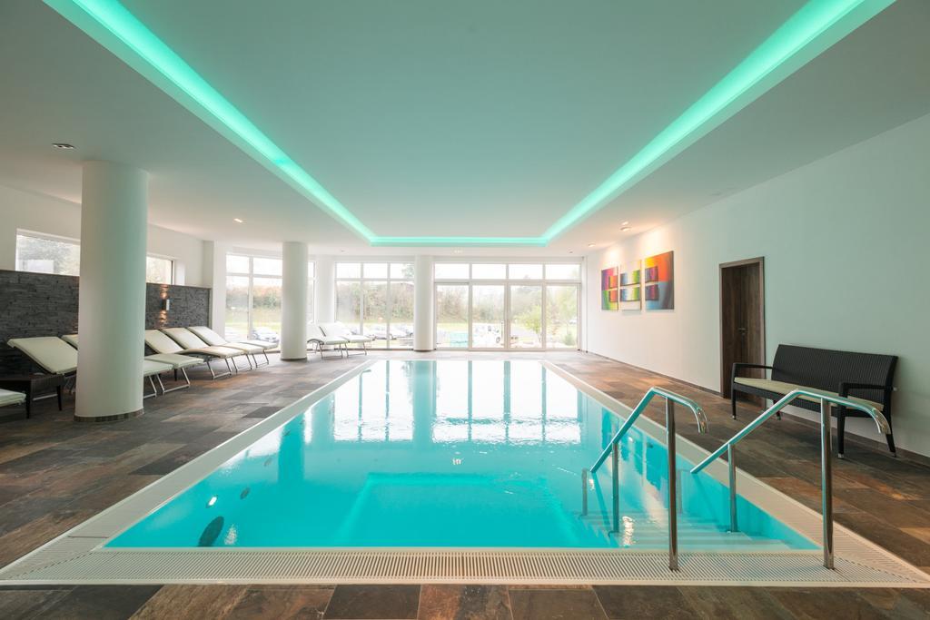 Hotel Haus Tiefenbach Бюллінген Екстер'єр фото