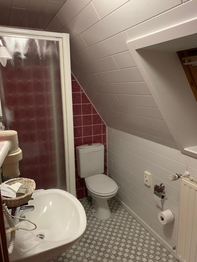 Hotel Haus Tiefenbach Бюллінген Екстер'єр фото